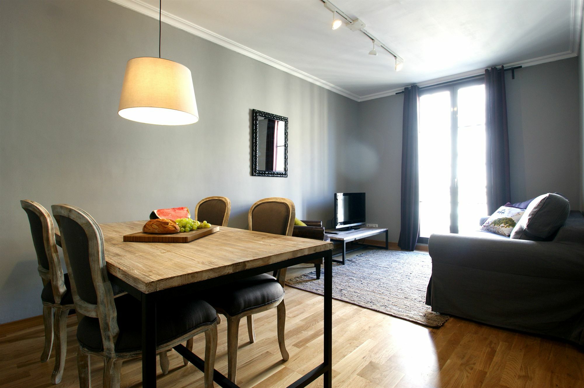 Short Stay Group Paseo De Gracia Serviced Apartments 巴塞罗那 外观 照片