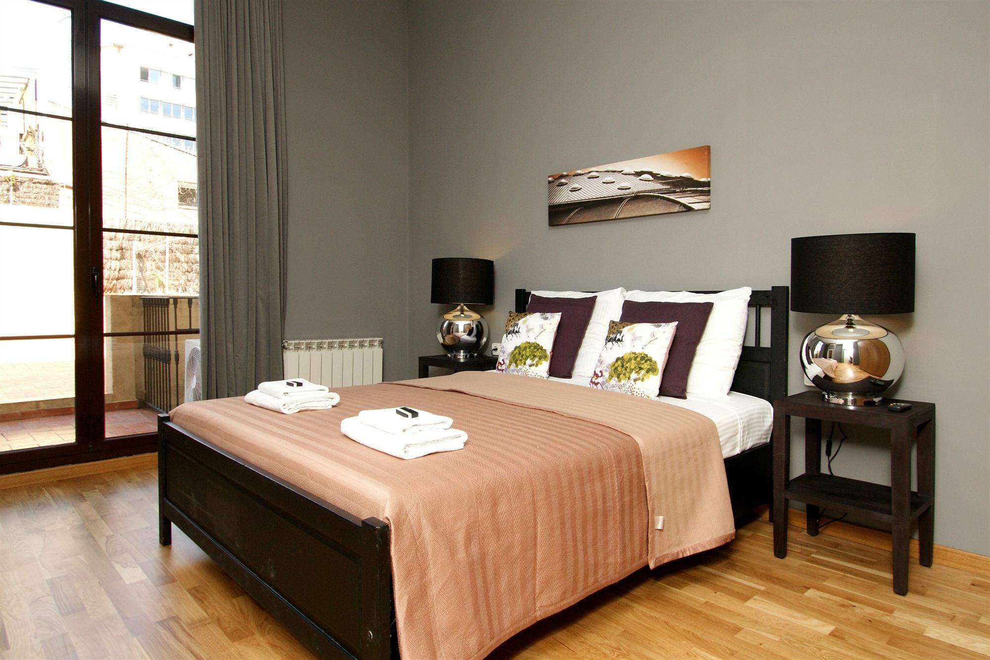 Short Stay Group Paseo De Gracia Serviced Apartments 巴塞罗那 外观 照片